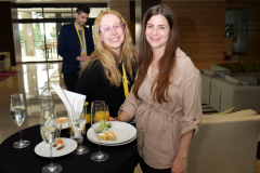 P1001160